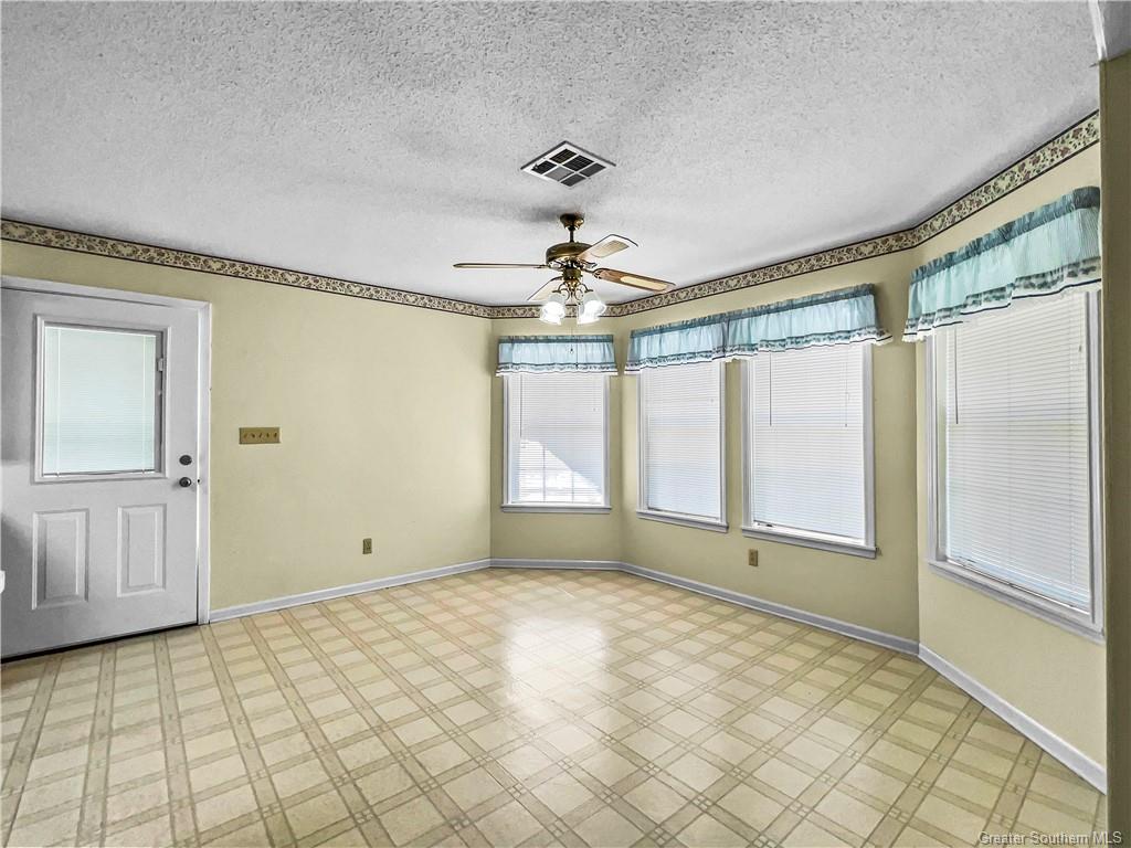 32 Magnolia Road Sulphur, LA 70663 - Photo 7 of 19 Gallery Image 7