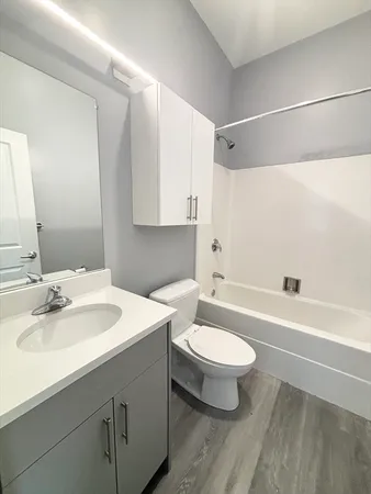 $2,200 | 30 Beacham Street, Unit 306, Everett, MA 02149