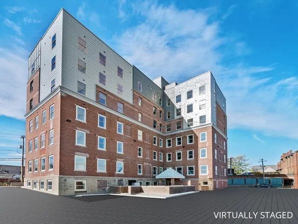$2,200 | 30 Beacham Street, Unit 306, Everett, MA 02149