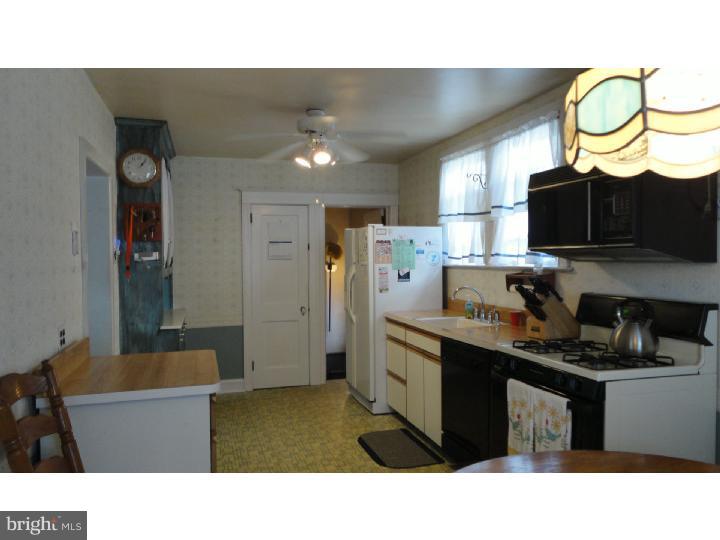 201 North Manoa Road Havertown, PA 19083 - Photo 14 of 25 Kitchen