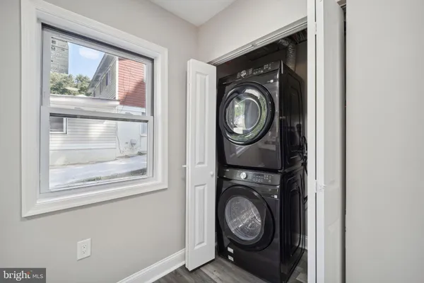 $829,000 | 5800 66th Avenue, Riverdale, MD 20737