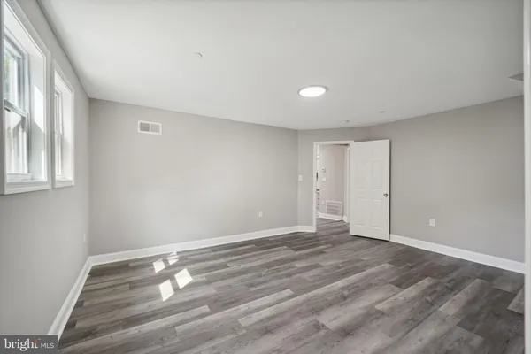 $829,000 | 5800 66th Avenue, Riverdale, MD 20737