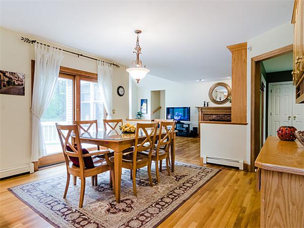46 Carlisle Road Acton, MA 01720 - Photo 2 of 27 Gallery Image 2