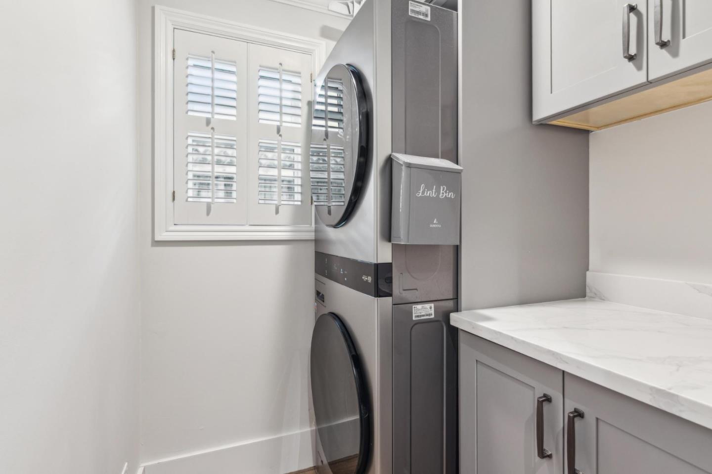 731 Oregon Avenue San Mateo, CA 94402 - Photo 20 of 34 a close view of washer and dryer