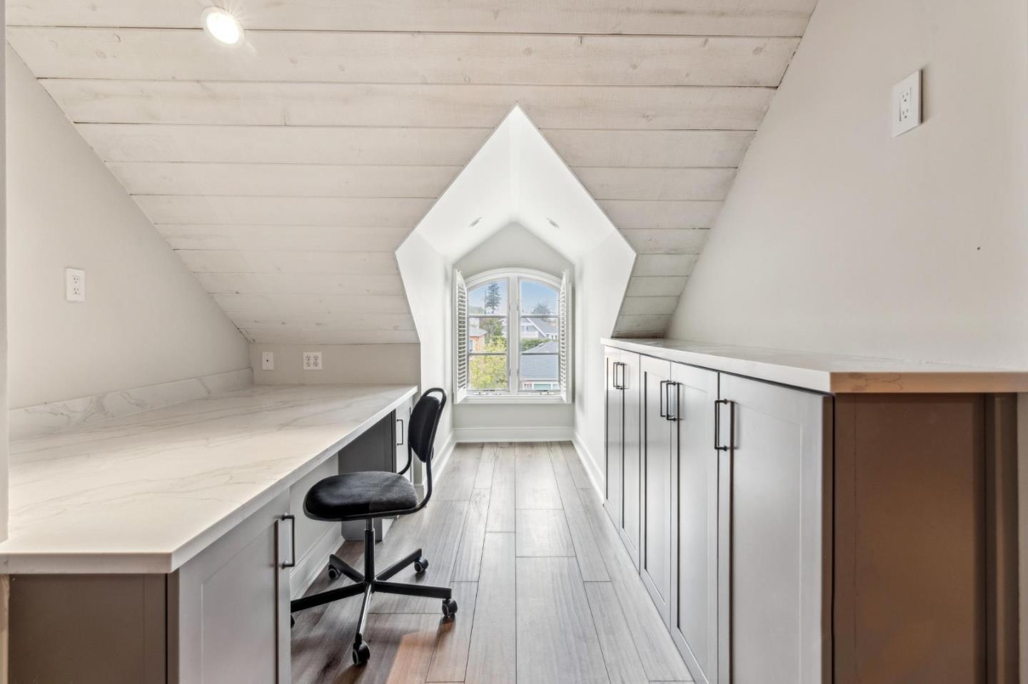 731 Oregon Avenue San Mateo, CA 94402 - Photo 28 of 34 a view of entryway with wooden floor