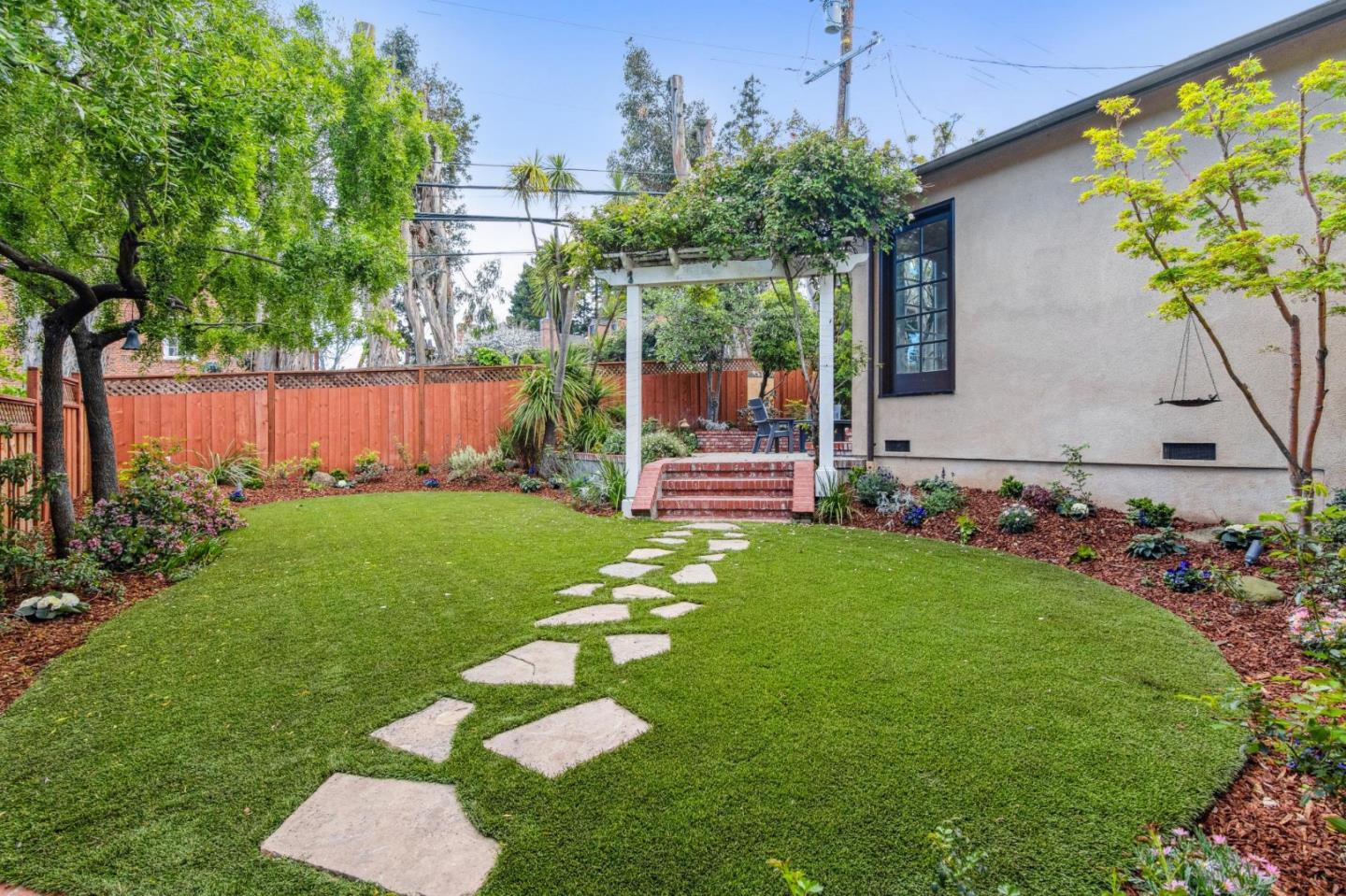 731 Oregon Avenue San Mateo, CA 94402 - Photo 31 of 34 a garden view with a seating space