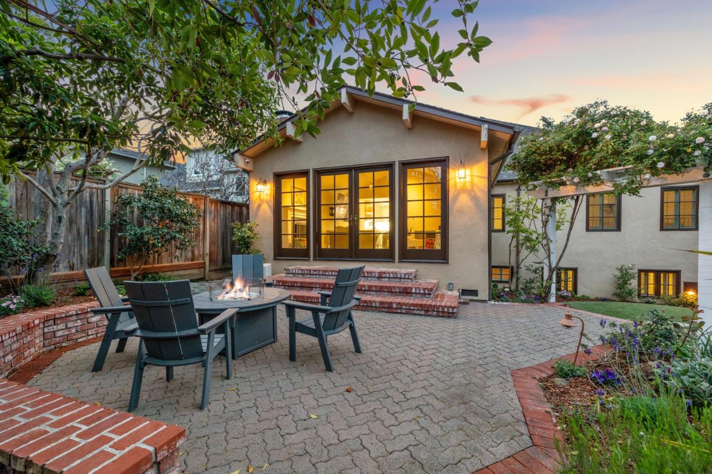 731 Oregon Avenue San Mateo, CA 94402 - Photo 33 of 34 a backyard of a house with outdoor seating