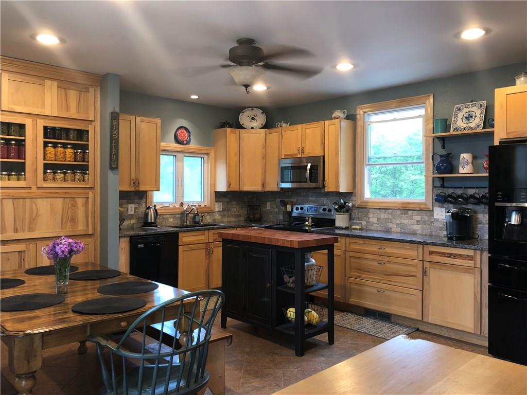 474 Hecla Road Mount Pleasant, PA 15666 - Photo 11 of 25 Gallery Image 11
