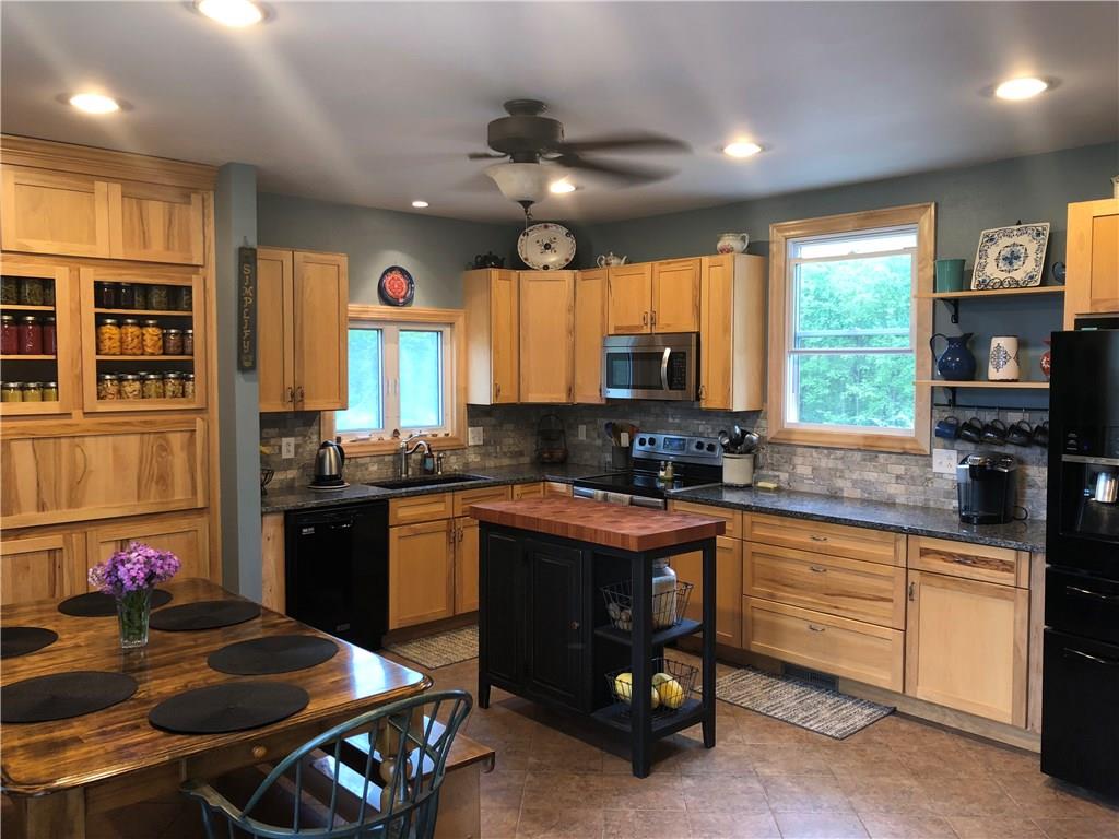 474 Hecla Road Mount Pleasant, PA 15666 - Photo 12 of 25 Gallery Image 12