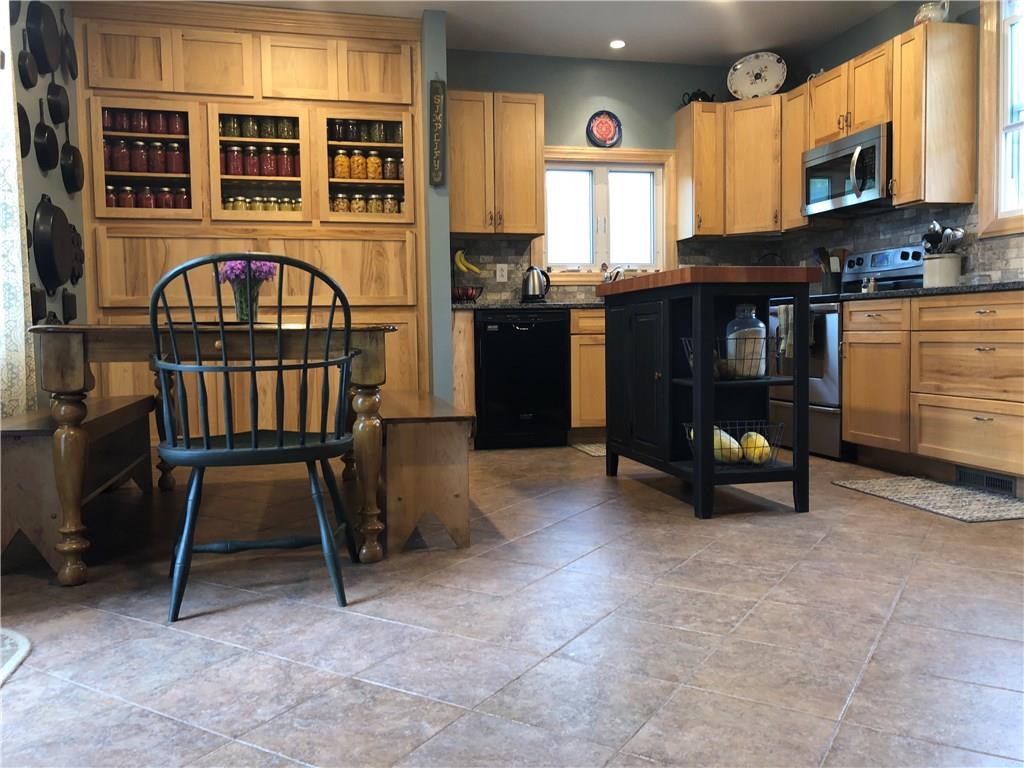 474 Hecla Road Mount Pleasant, PA 15666 - Photo 10 of 25 Gallery Image 10