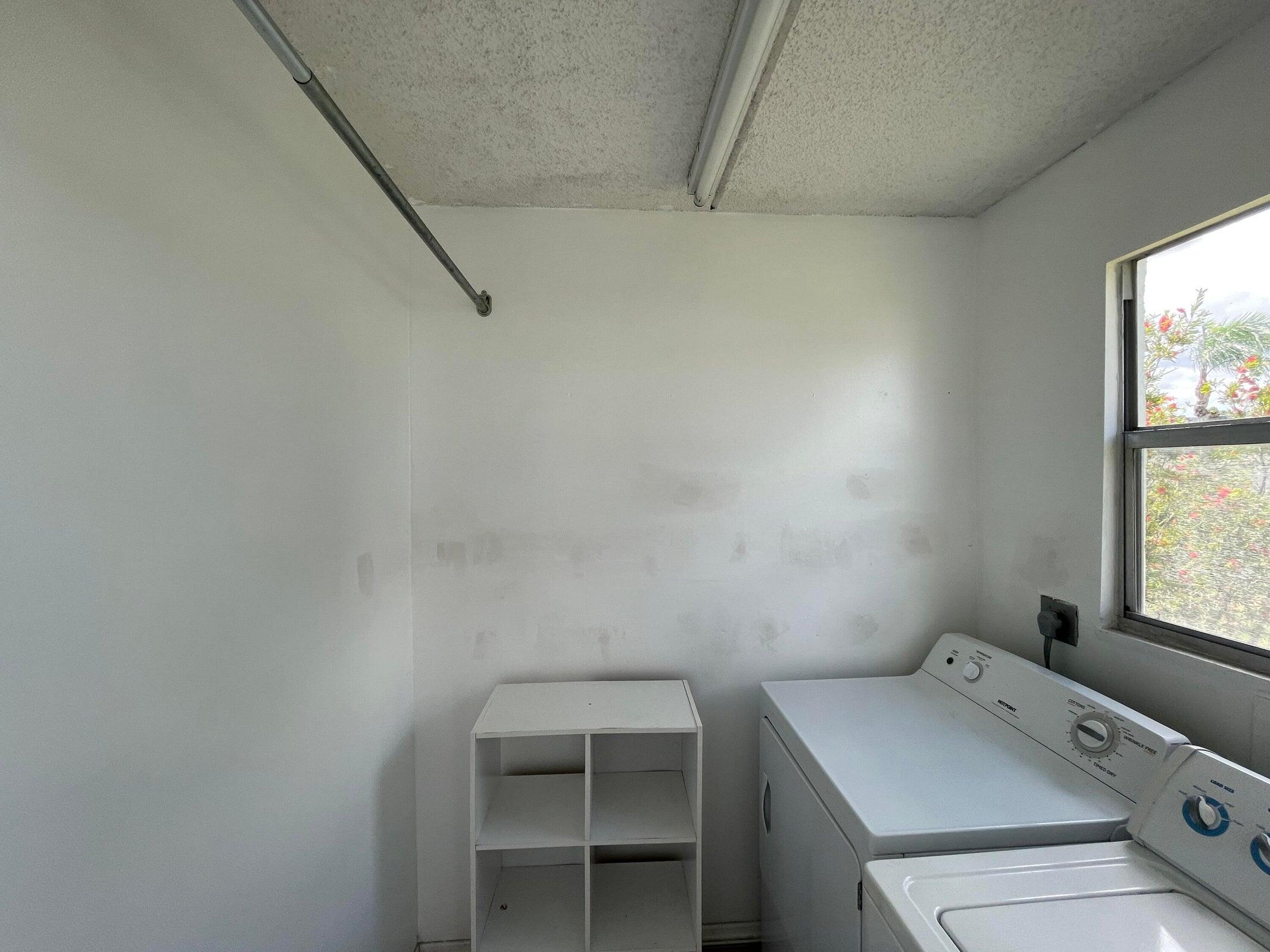 2100 Springdale Boulevard, Unit 209 Palm Springs, FL 33461 - Photo 18 of 27 20240408214338901687000000-o