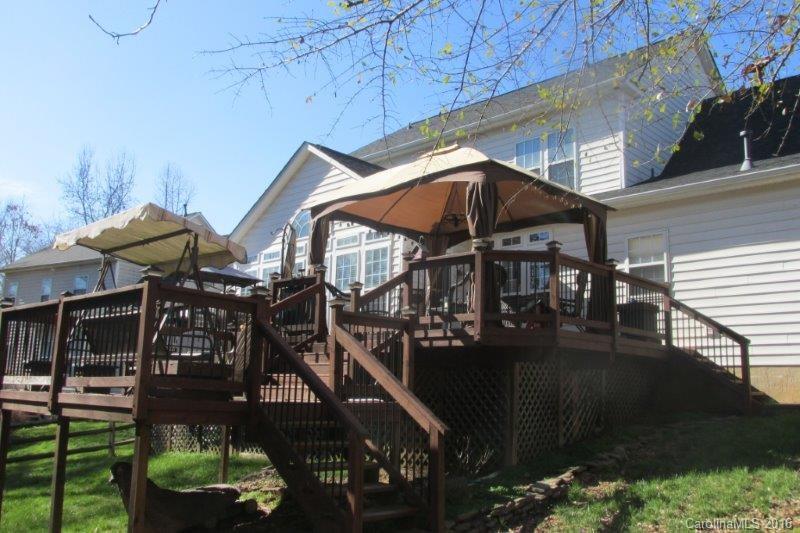 858 Knightsbridge Road Fort Mill, SC 29708 - Photo 3 of 18