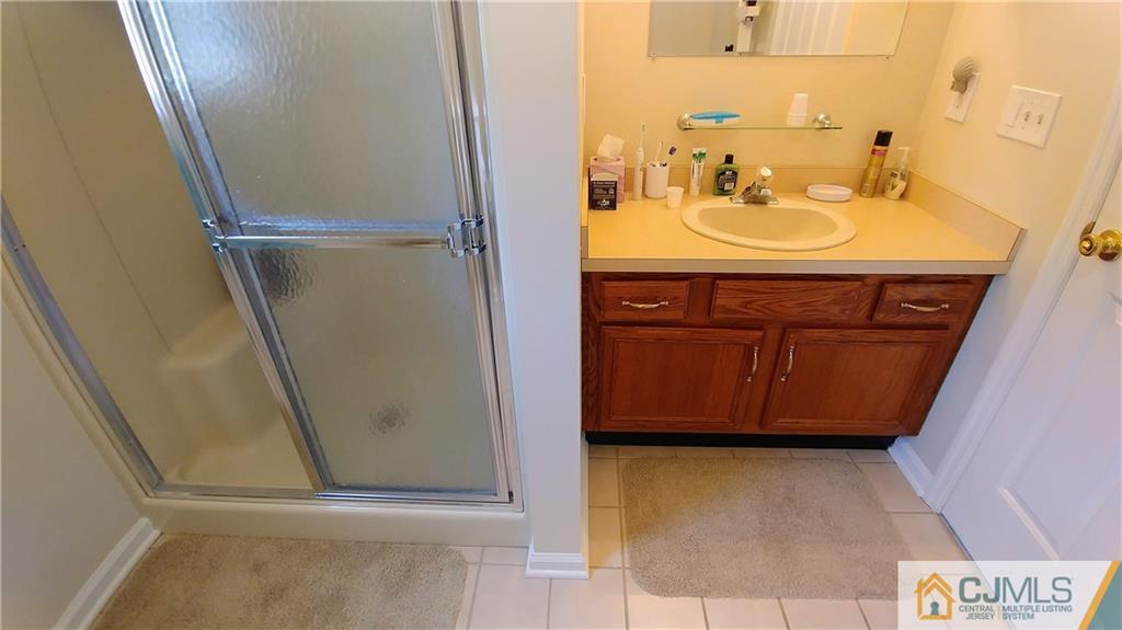 45 Shy Creek Road Pittstown, NJ 08867 - Photo 17 of 25 Gallery Image 17