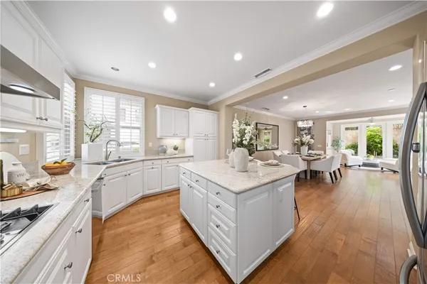 $2,199,000 | 70 Twin Gables, Irvine, CA 92620