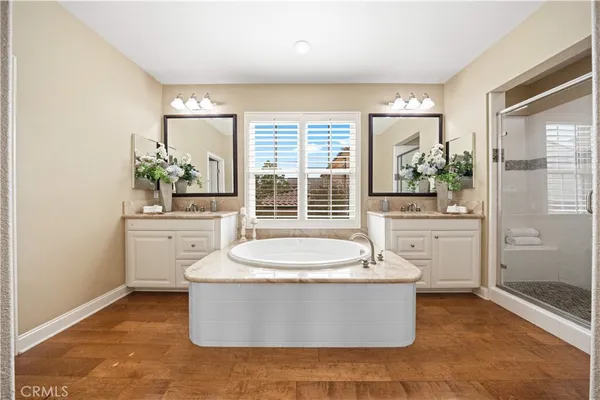 $2,199,000 | 70 Twin Gables, Irvine, CA 92620