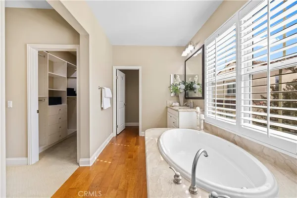 $2,199,000 | 70 Twin Gables, Irvine, CA 92620