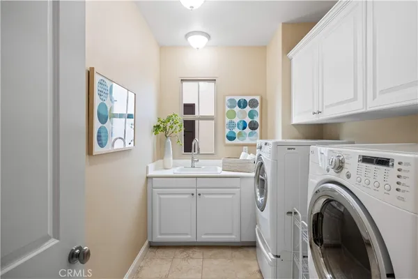 $2,199,000 | 70 Twin Gables, Irvine, CA 92620