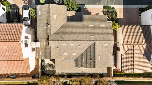 $2,199,000 | 70 Twin Gables, Irvine, CA 92620