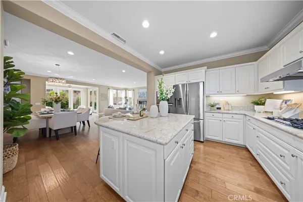 $2,199,000 | 70 Twin Gables, Irvine, CA 92620