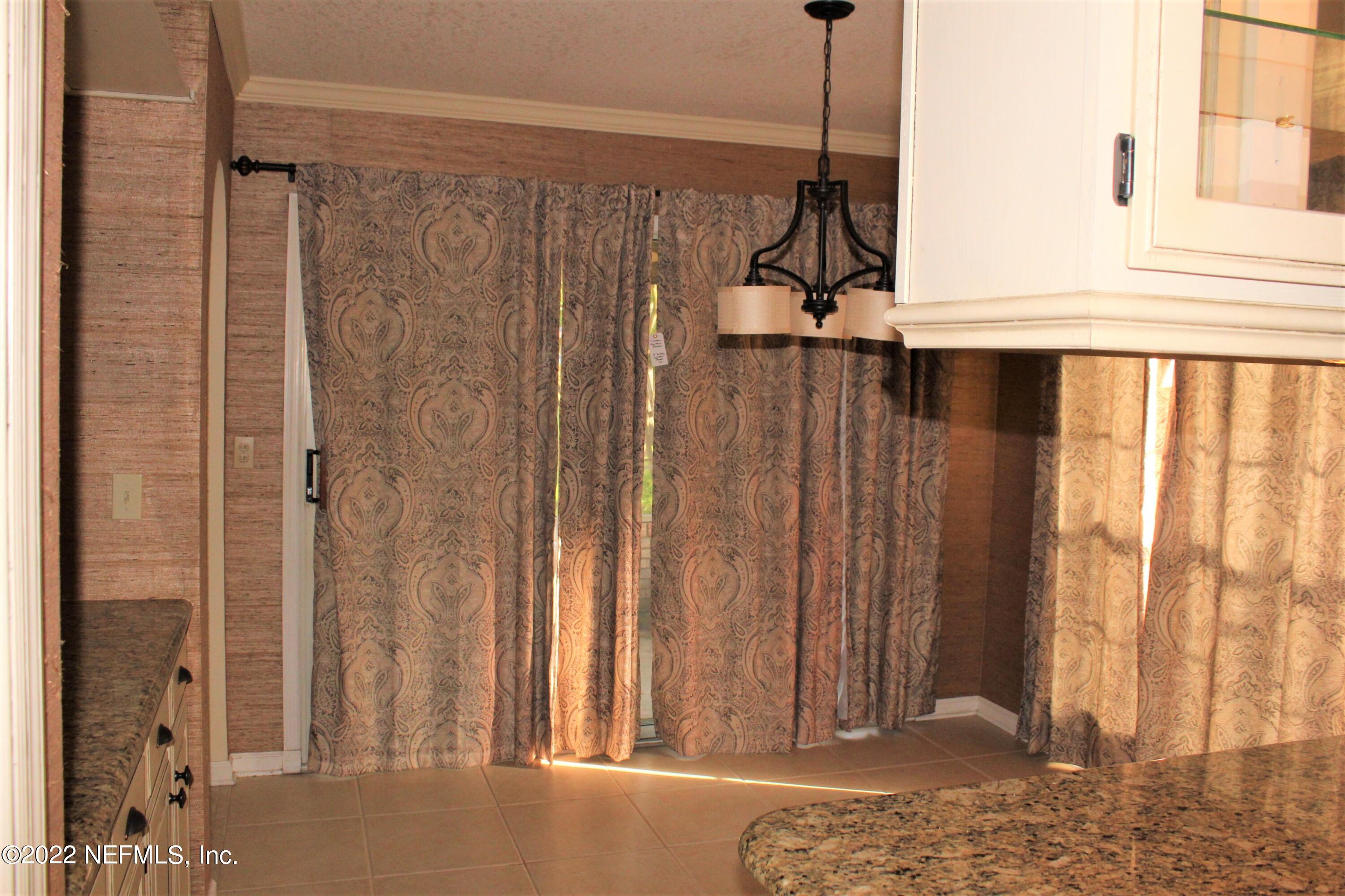 5018 Rivebrook Court Jacksonville, FL 32277 - Photo 8 of 45 Eating area by Kitchen