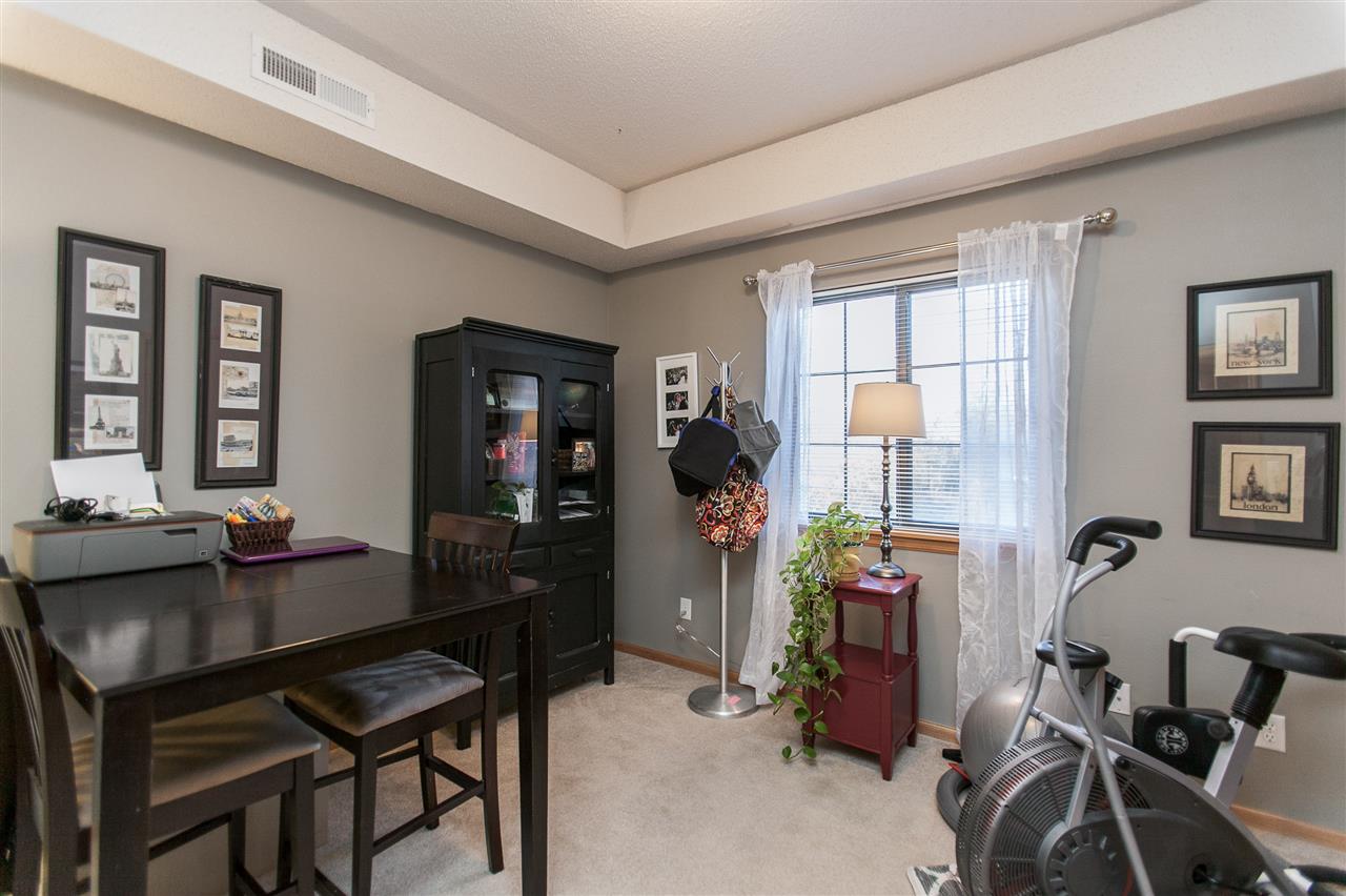 3028 Center Point Road Northeast, Unit 202 Cedar Rapids, IA 52402 - Photo 26 of 32 Gallery Image 26