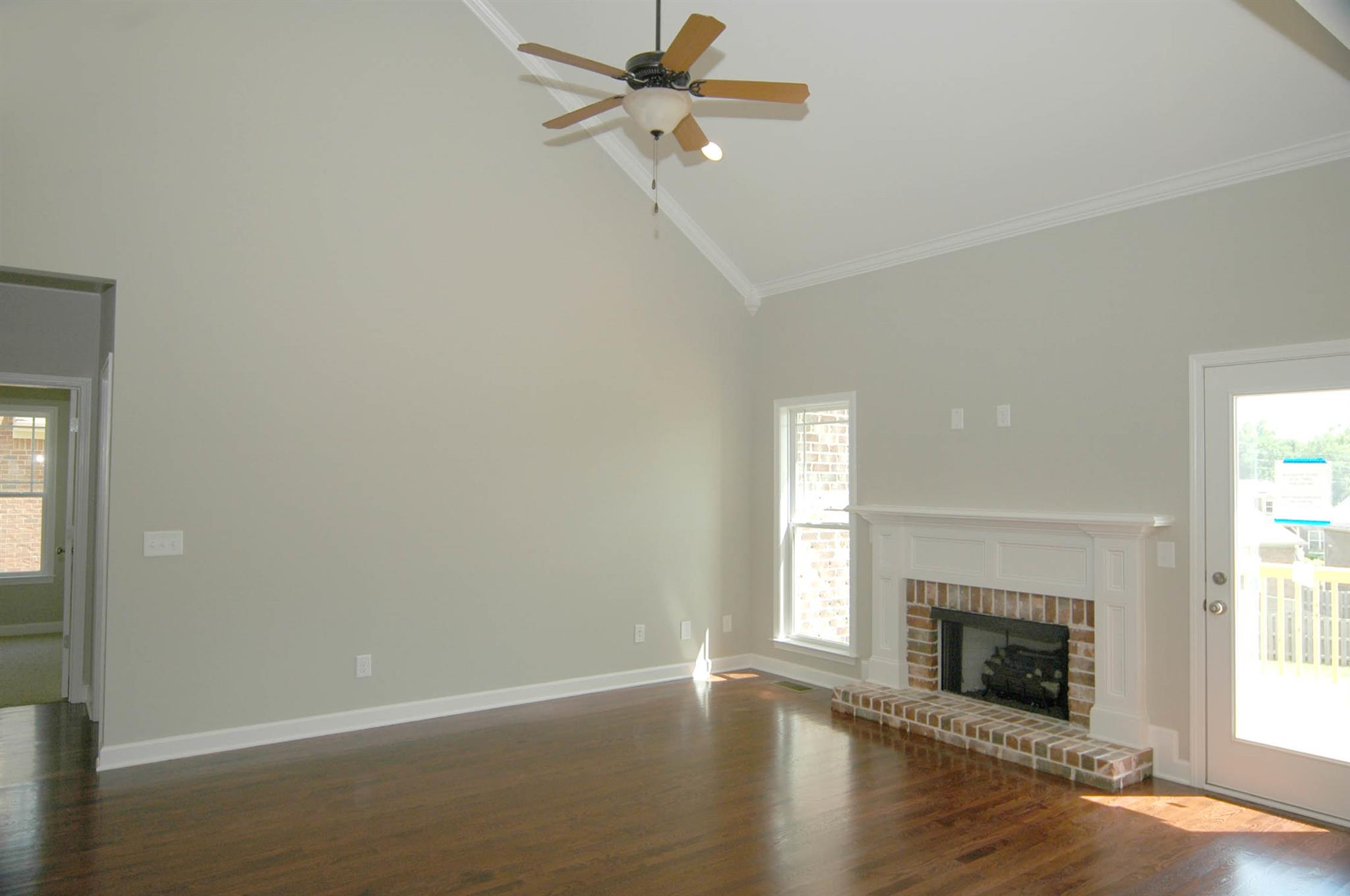 8007 Ragusa Circle Spring Hill, TN 37174 - Photo 8 of 12 Gallery Image 8