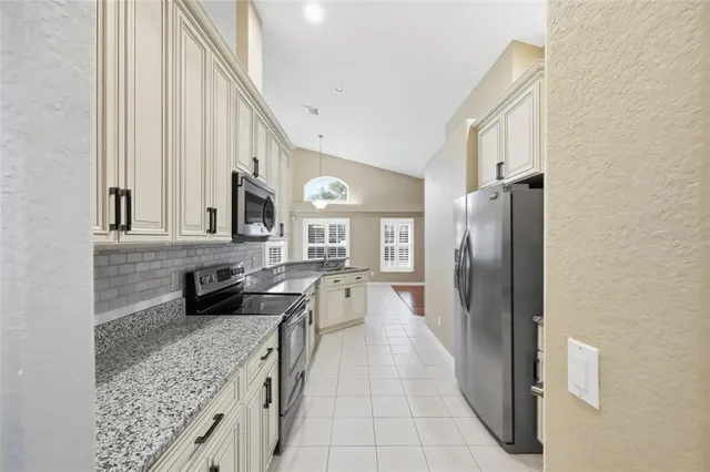 $3,600 | 6645 Franconia Drive, Belle Isle, FL 32812