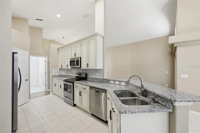 $3,600 | 6645 Franconia Drive, Belle Isle, FL 32812