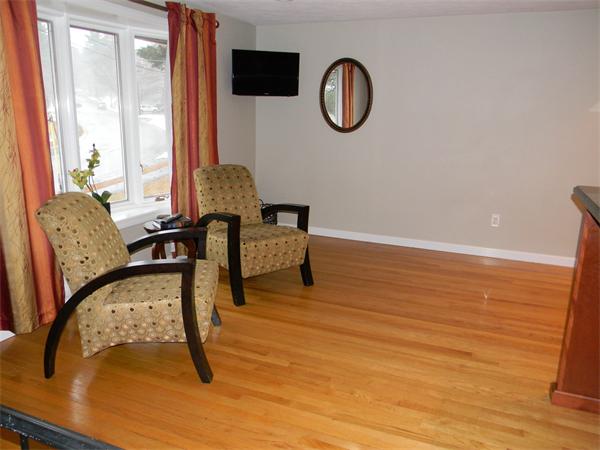 3 Hamilton Road Peabody, MA 01960 - Photo 8 of 18 Gallery Image 8