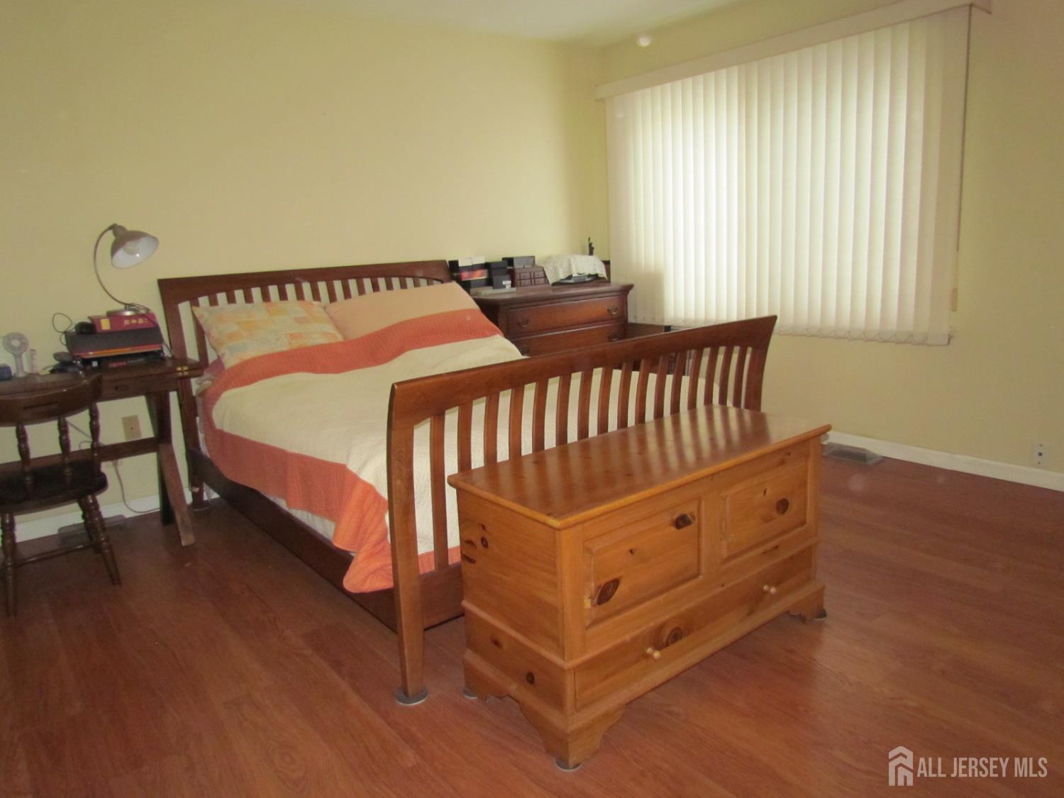 7 Wellington Road East Brunswick, NJ 08816 - Photo 8 of 17