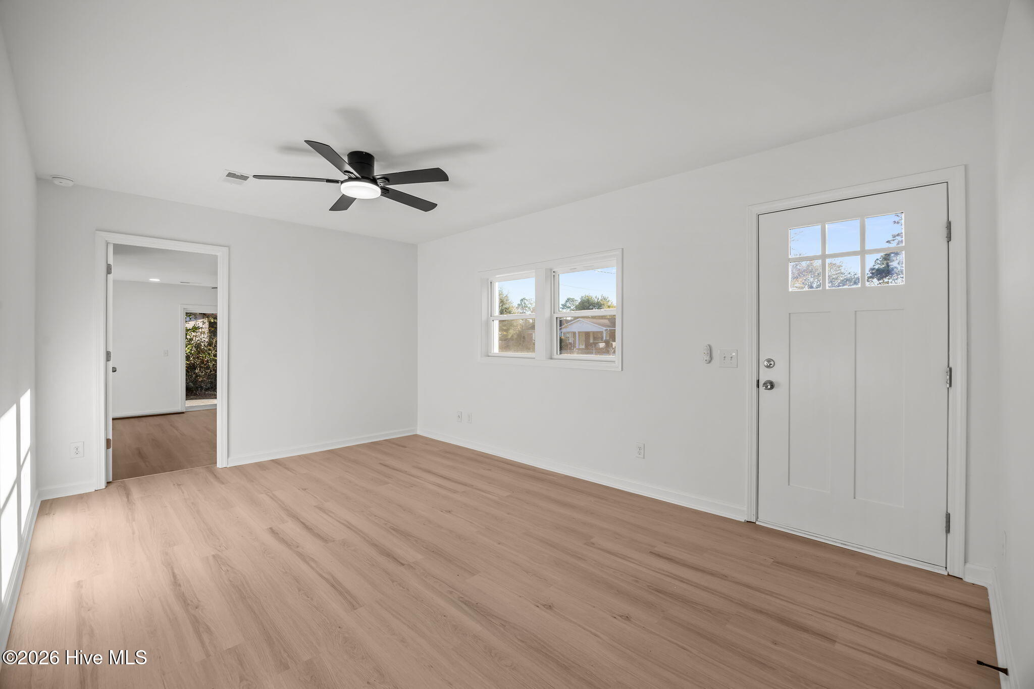 322 Lancaster Road Wilmington, NC 28409 - Photo 12 of 31 26-web-or-mls-IMG_8947