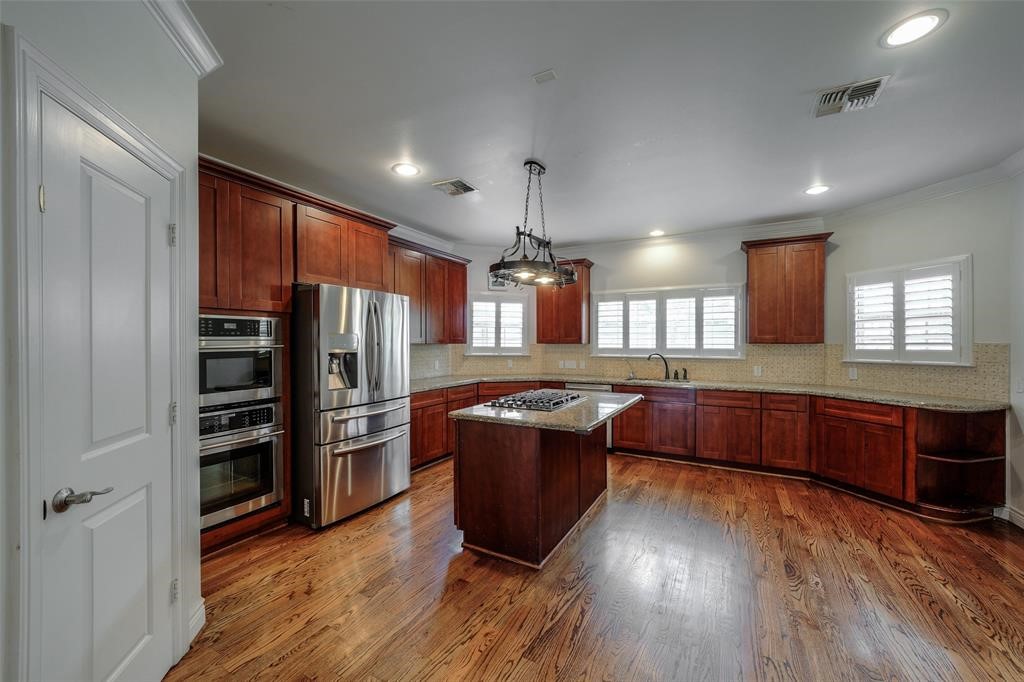 4218 Drake Street, Unit B Houston, TX 77005 - Photo 12 of 32