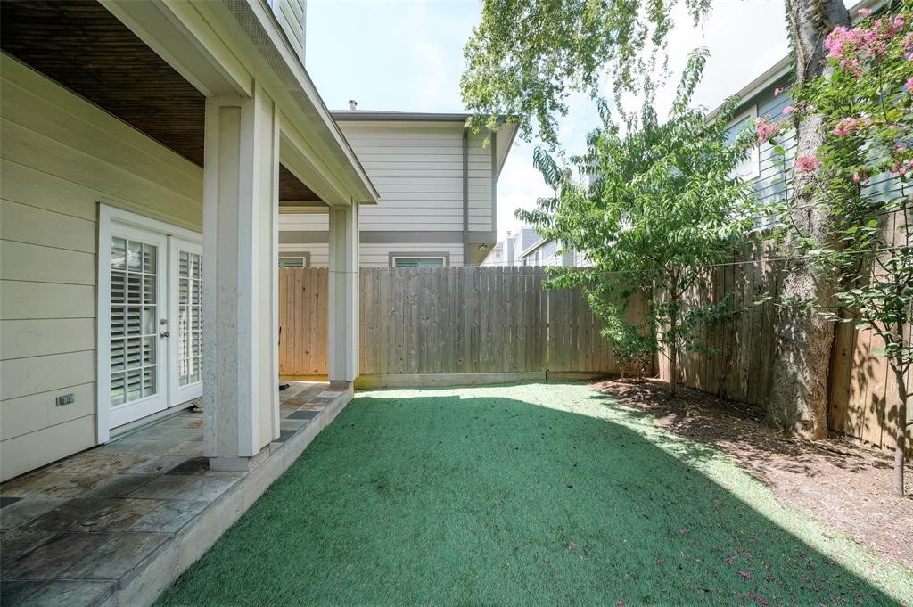 4218 Drake Street, Unit B Houston, TX 77005 - Photo 30 of 32
