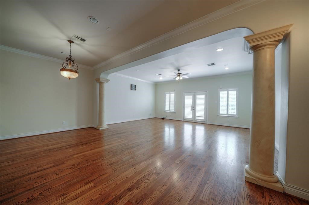 4218 Drake Street, Unit B Houston, TX 77005 - Photo 5 of 32