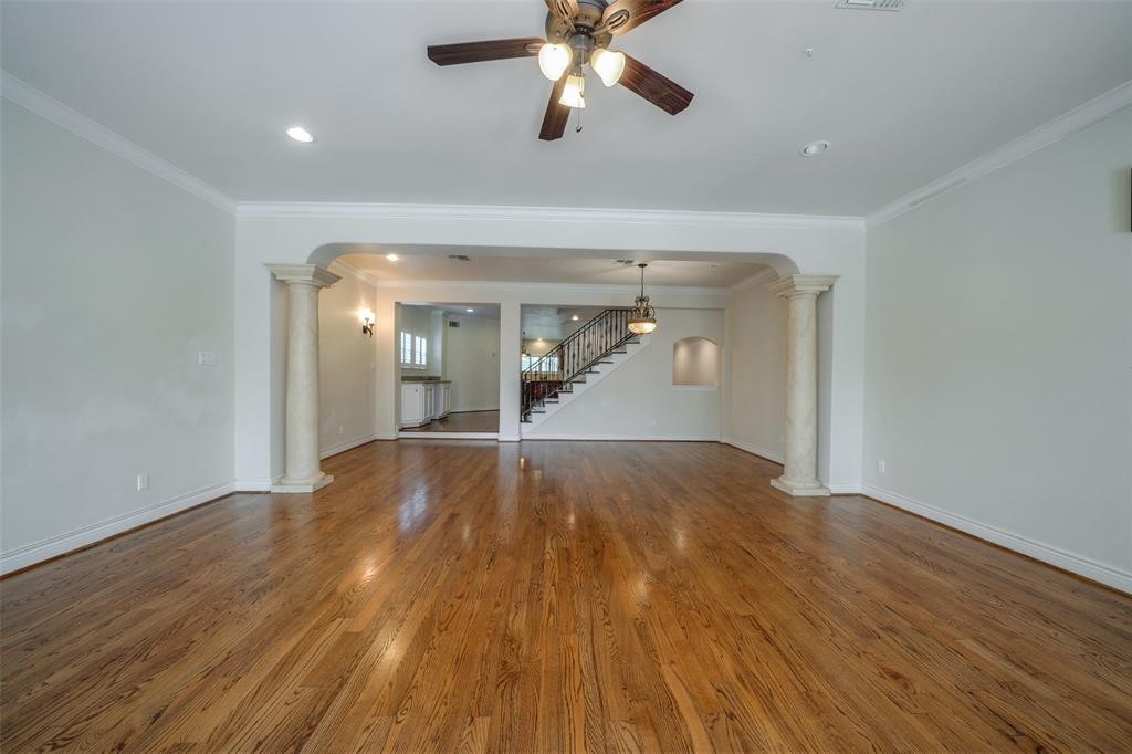 4218 Drake Street, Unit B Houston, TX 77005 - Photo 8 of 32