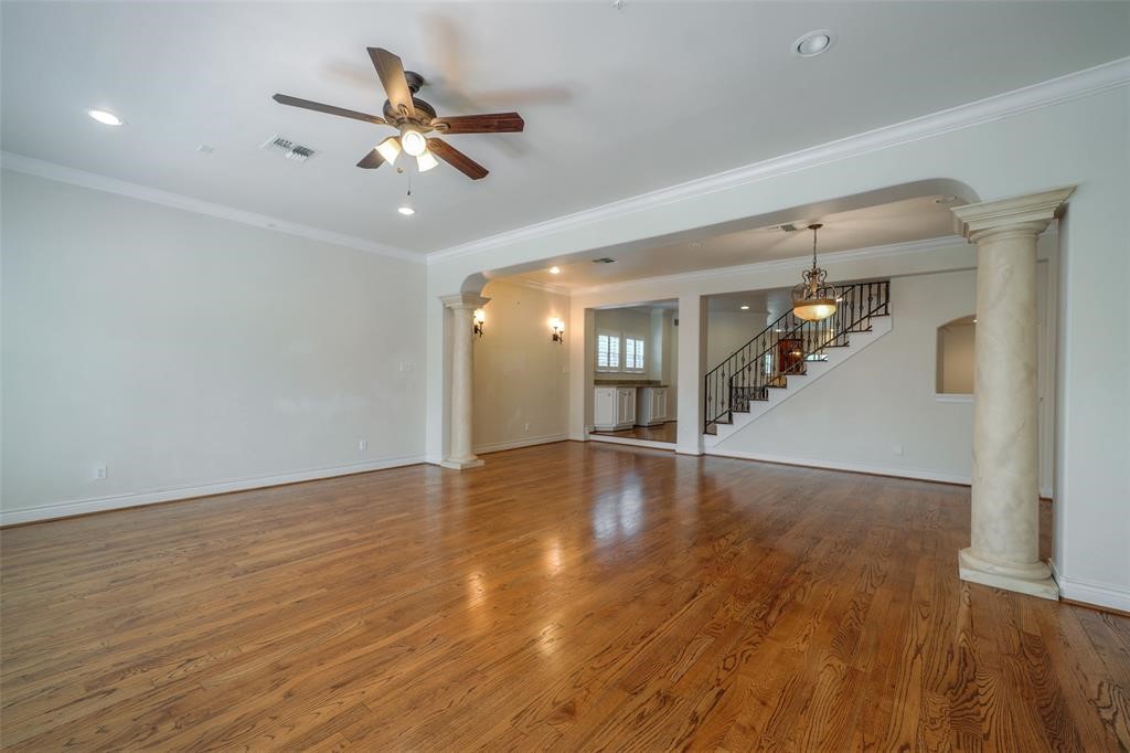 4218 Drake Street, Unit B Houston, TX 77005 - Photo 9 of 32