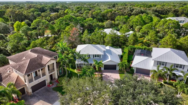 $1,150,000 | 1126 Northeast Post Oak Way, Jensen Beach, FL 34957