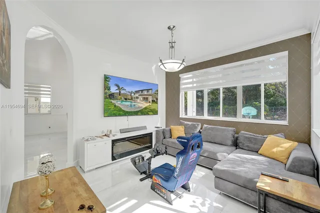 $7,000 | 1367 Camellia Circle, Weston, FL 33326