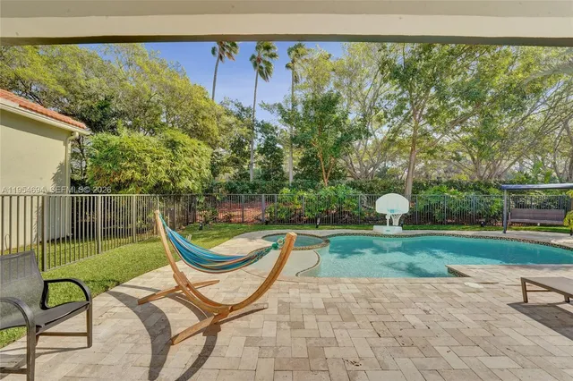 $7,000 | 1367 Camellia Circle, Weston, FL 33326