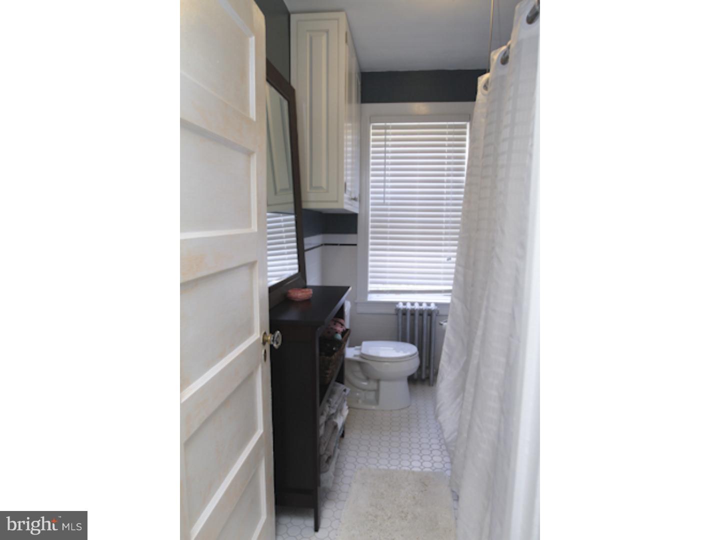 308 Hampden Road Upper Darby, PA 19082 - Photo 12 of 16 Bathroom