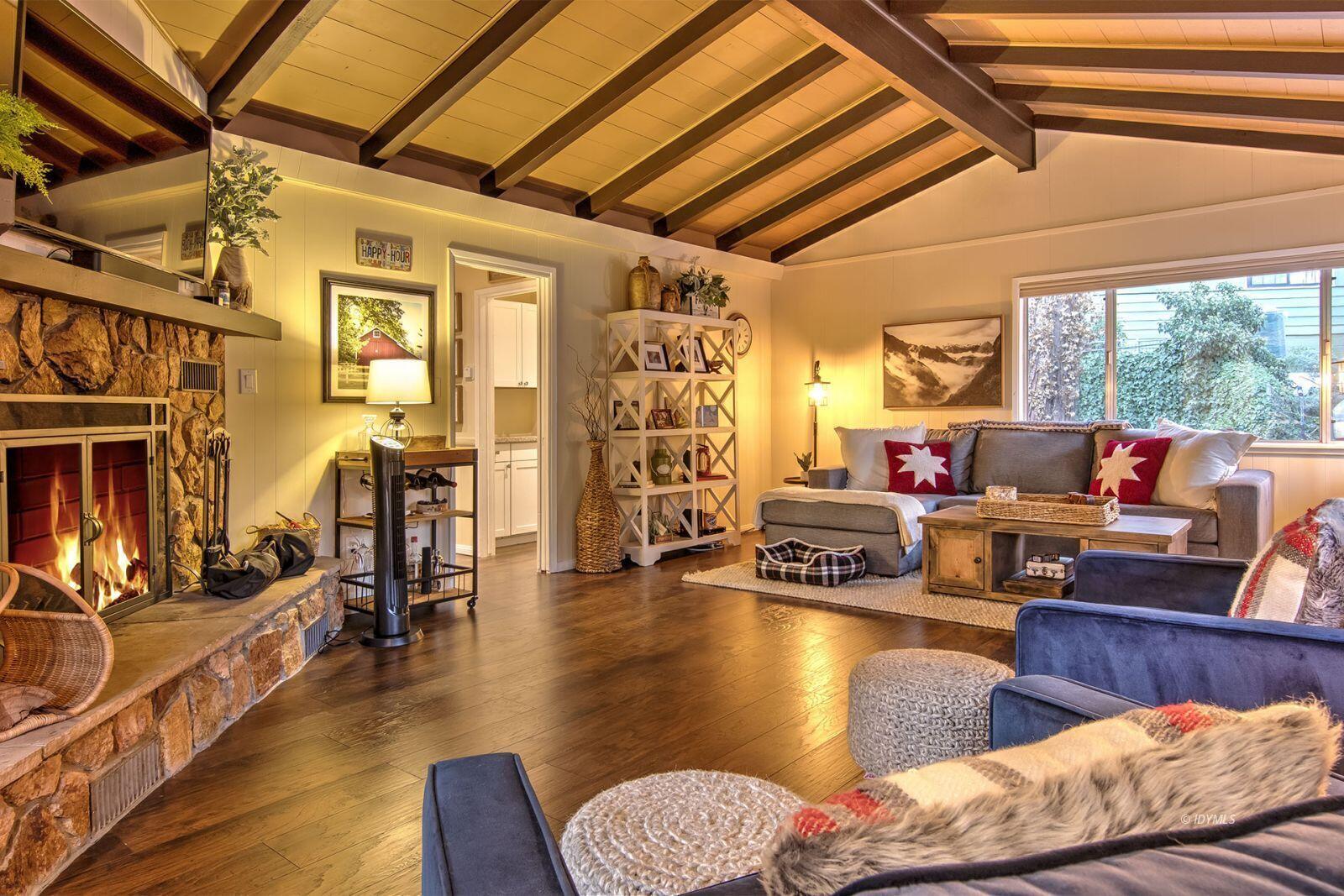 25005 Rim Rock Road Idyllwild, CA 92549 - Photo 14 of 47 14
