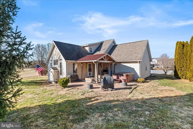 $469,900 | 51 Shoal Creek Court, Martinsburg, WV 25405