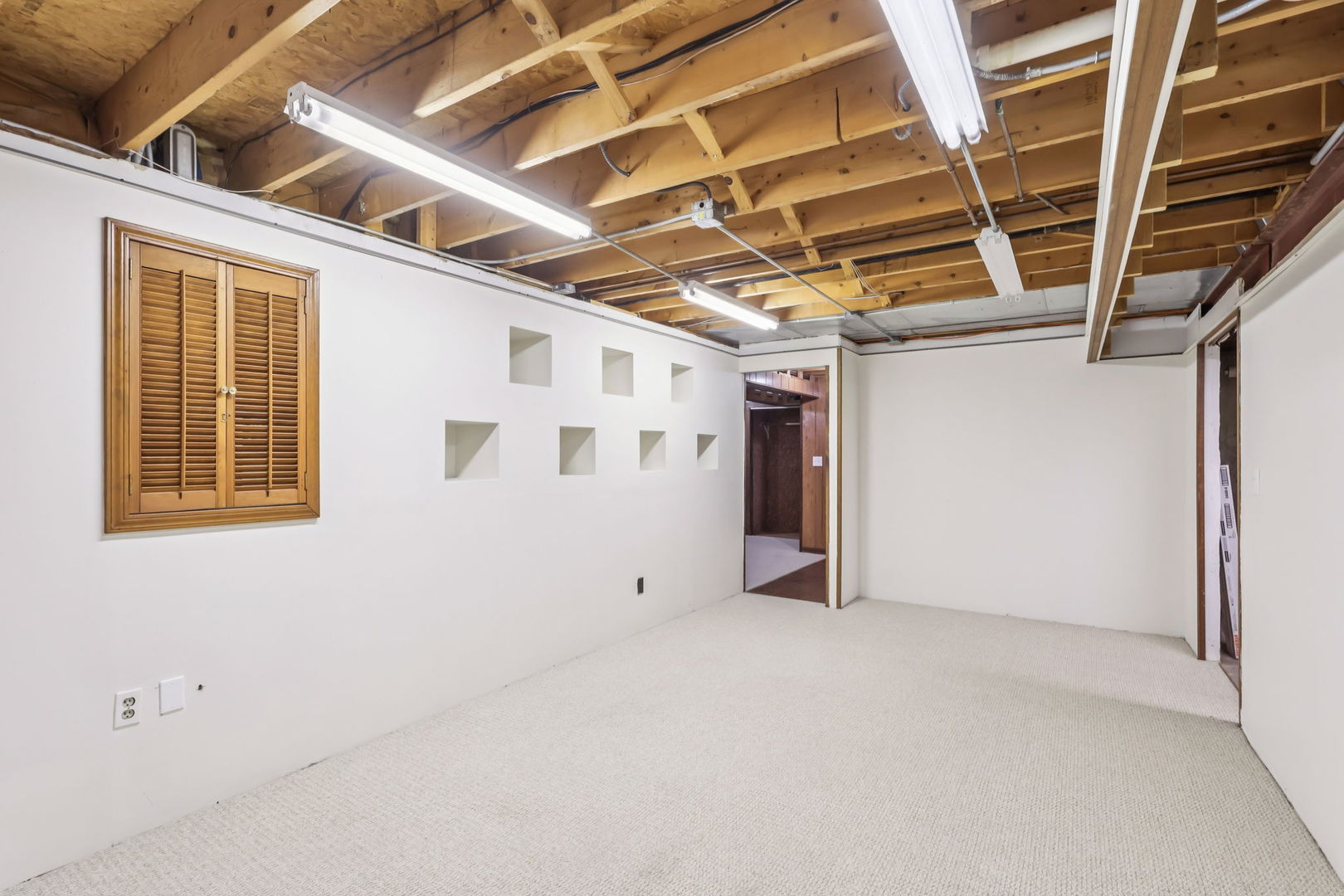 43 Creekside Circle Elgin, IL 60123 - Photo 23 of 28