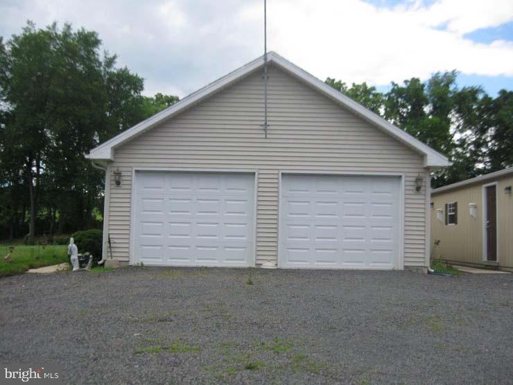 354 Mitchell Road Newport, PA 17074 - Photo 2 of 22 Gallery Image 2