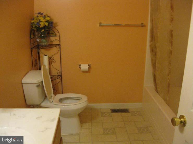 354 Mitchell Road Newport, PA 17074 - Photo 7 of 22 Gallery Image 7