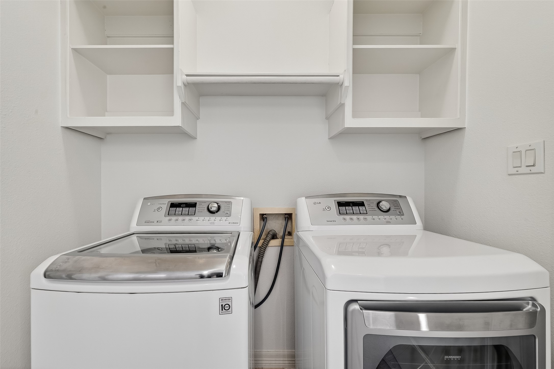 1002 West 22nd Street Houston, TX 77008 - Photo 30 of 43 a utility room with dryer and washer
