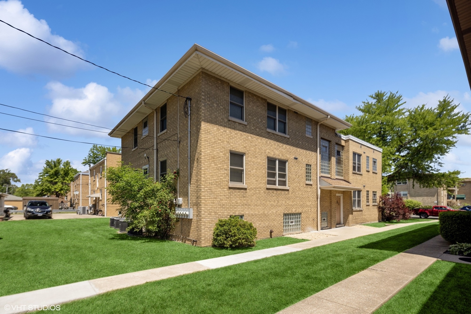 3024 Harlem Avenue Riverside, IL 60546 - Photo 3 of 12