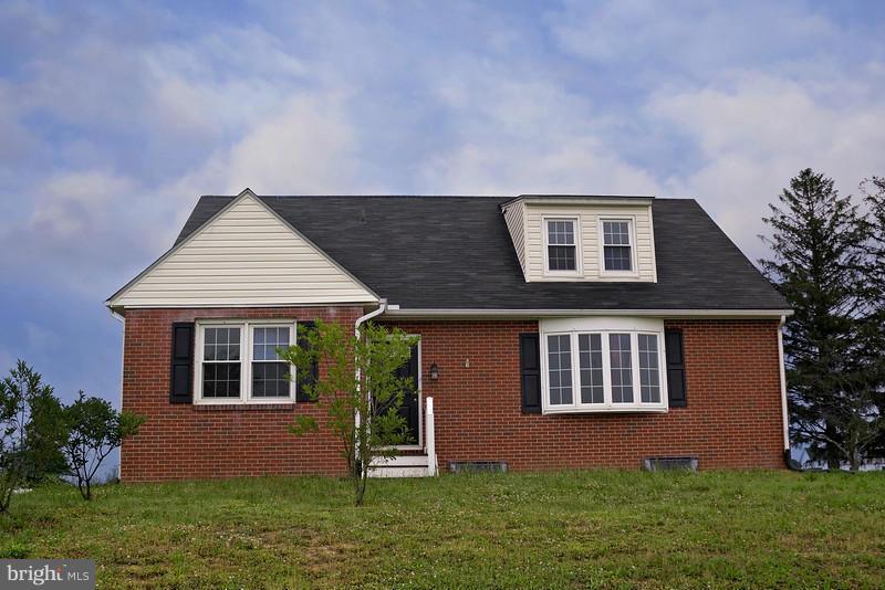 2 Ridgeway Drive Ridgely, MD 21660 - Photo 2 of 21 Exterior (Front)