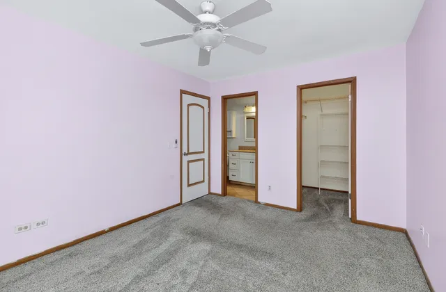 $195,000 | 1351 North Winslowe Drive, Unit 302, Palatine, IL 60074