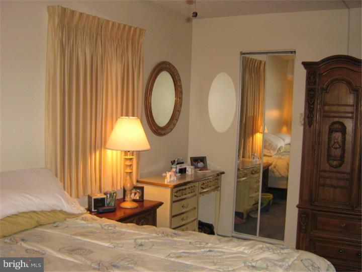 64004 Delaire Landing Road, Unit 4 Philadelphia, PA 19114 - Photo 12 of 23 Gallery Image 12